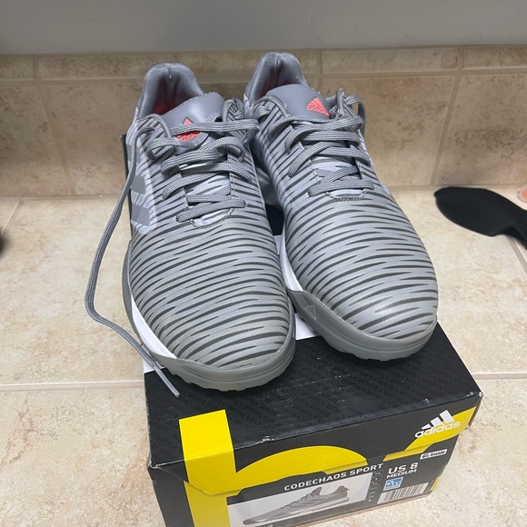 Adidas men’s golf shoes - Picture 2 of 7